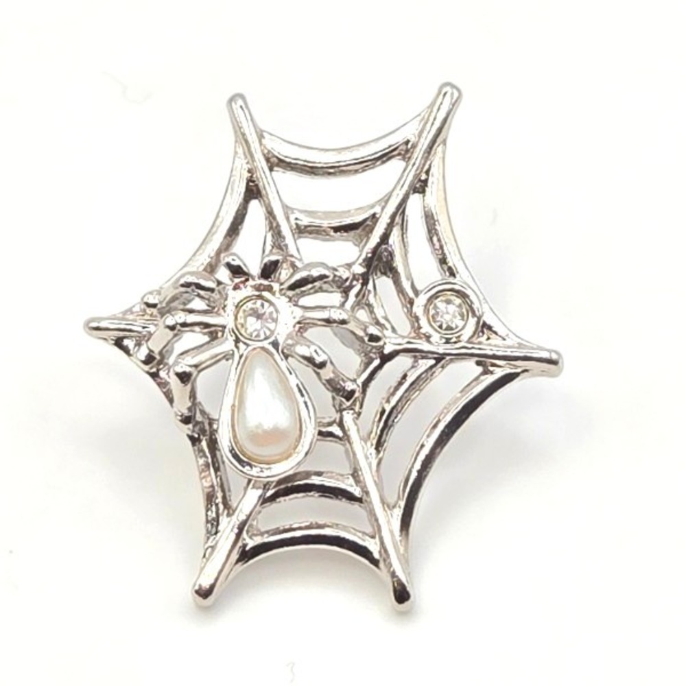 Vintage 90s‎ Avon Silver Tone Spiderweb Pin with Faux Pearl and Rhinestones